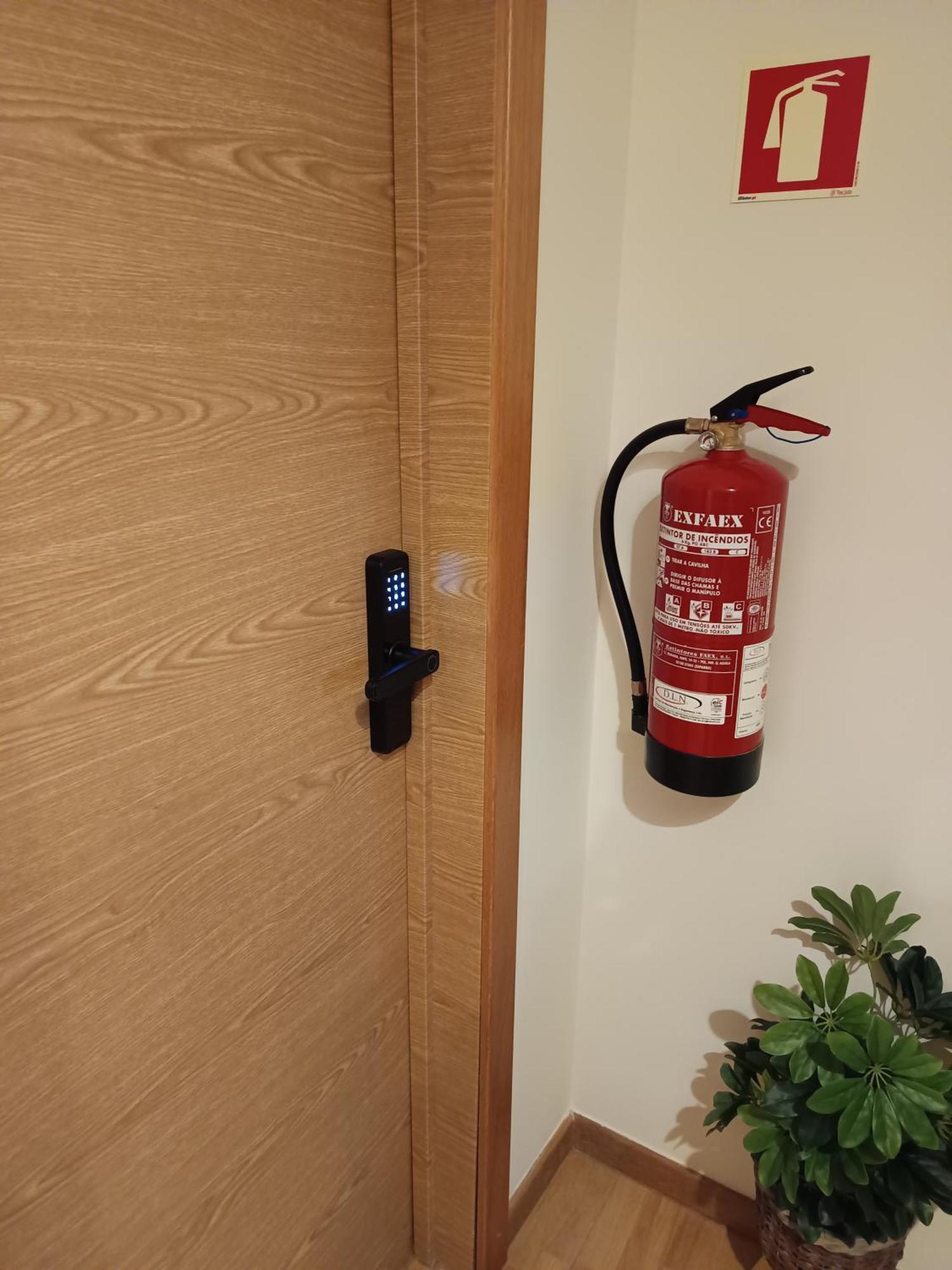 Mcr Barreiro - O Limoeiro Apartment Lavradio Стая снимка